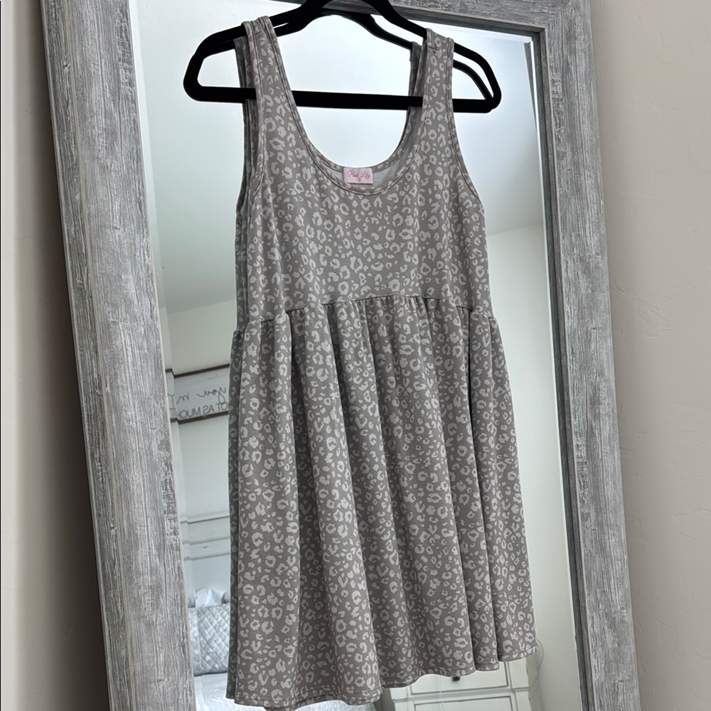 Gray Leopard Print Sleeveless Dress